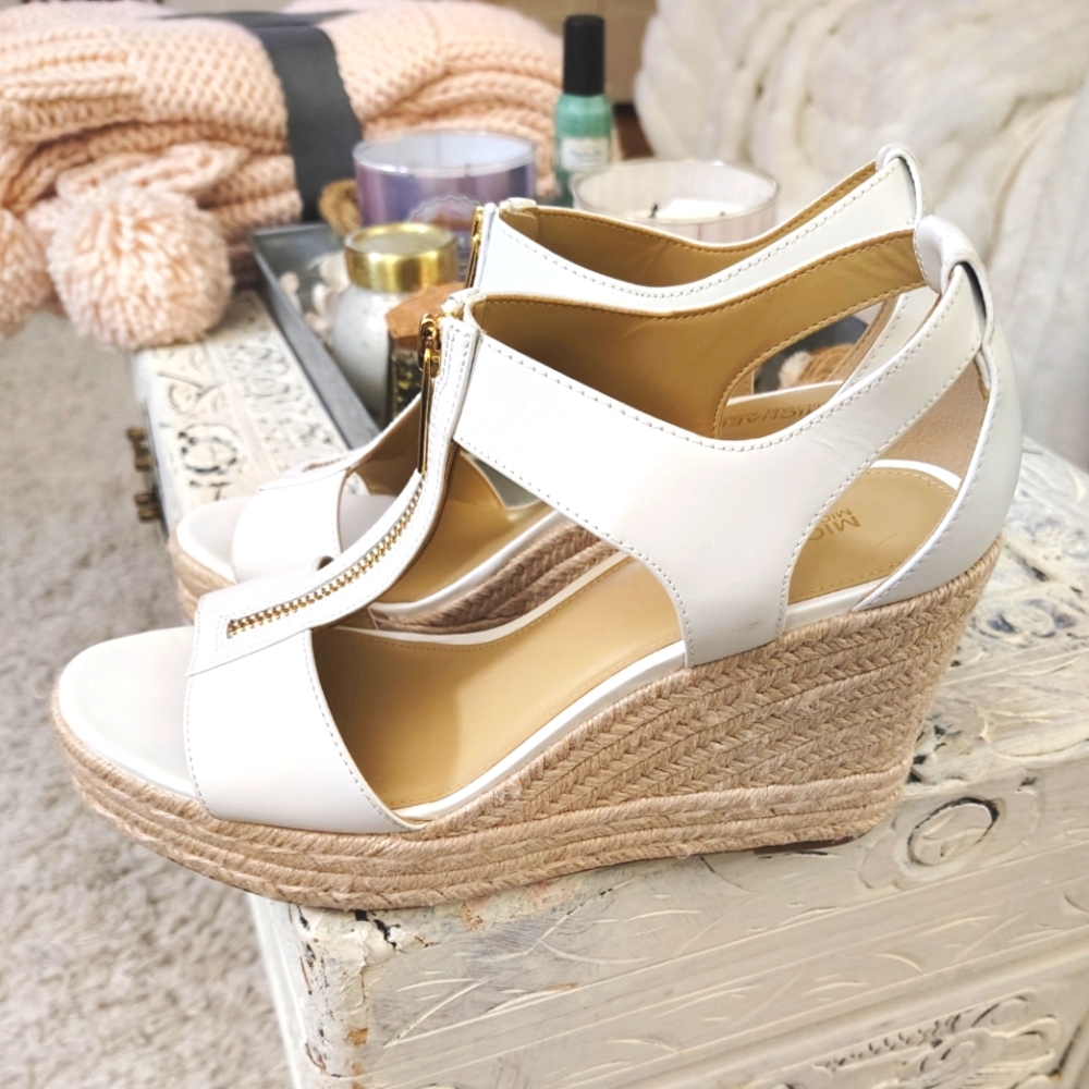 🆕⭐ Micheal Kors White Leather Espadrille Wedges - Picture 6 of 14